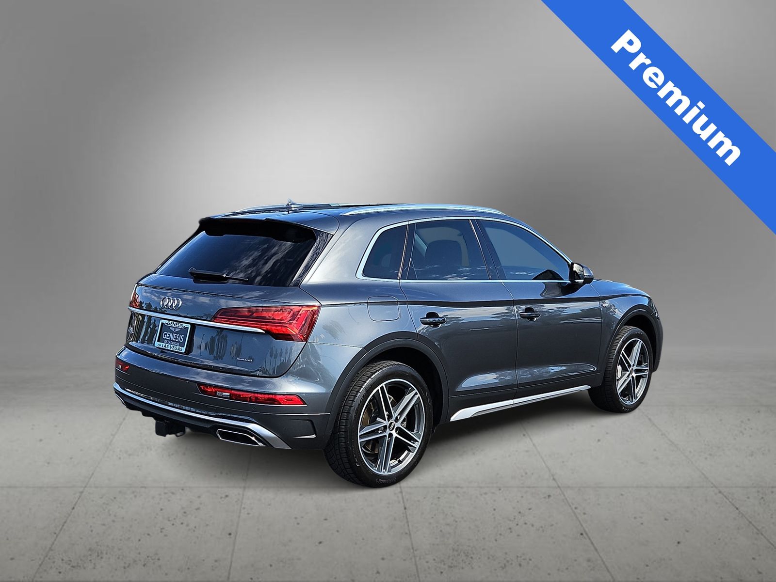 Thumbnail: 2021 Audi Q5 - 8