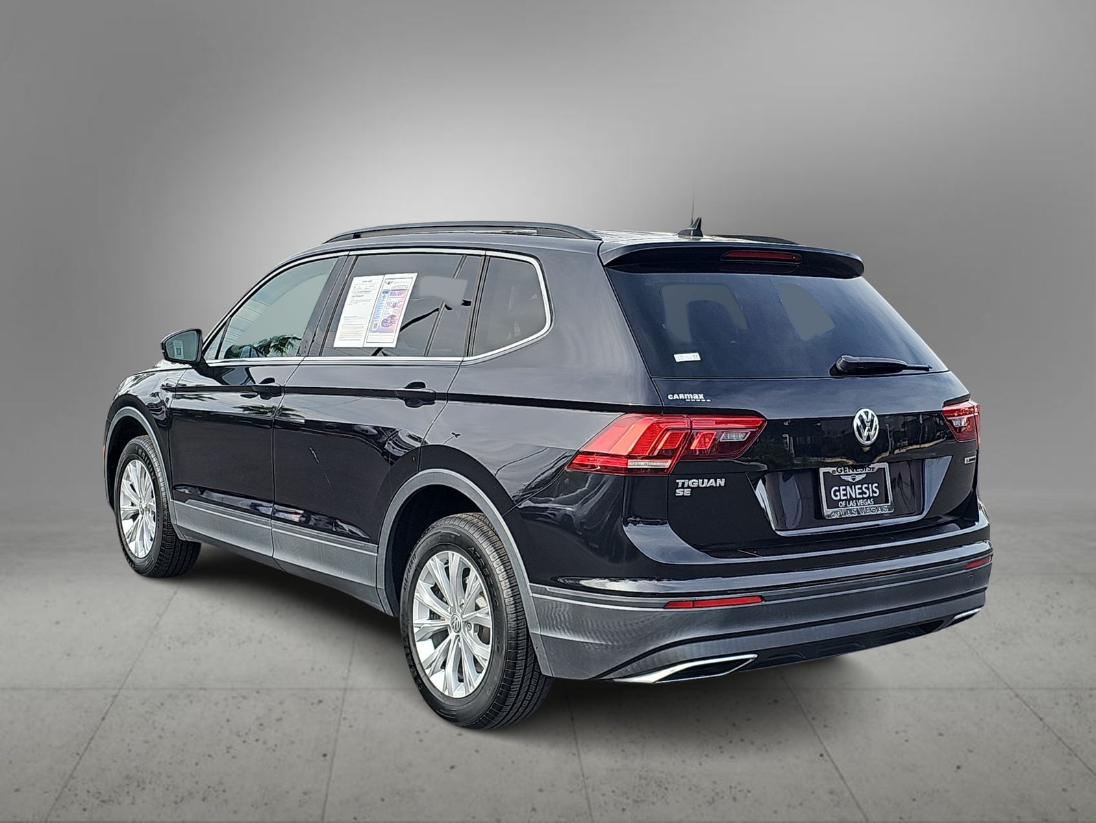 Thumbnail: 2019 Volkswagen Tiguan - 6
