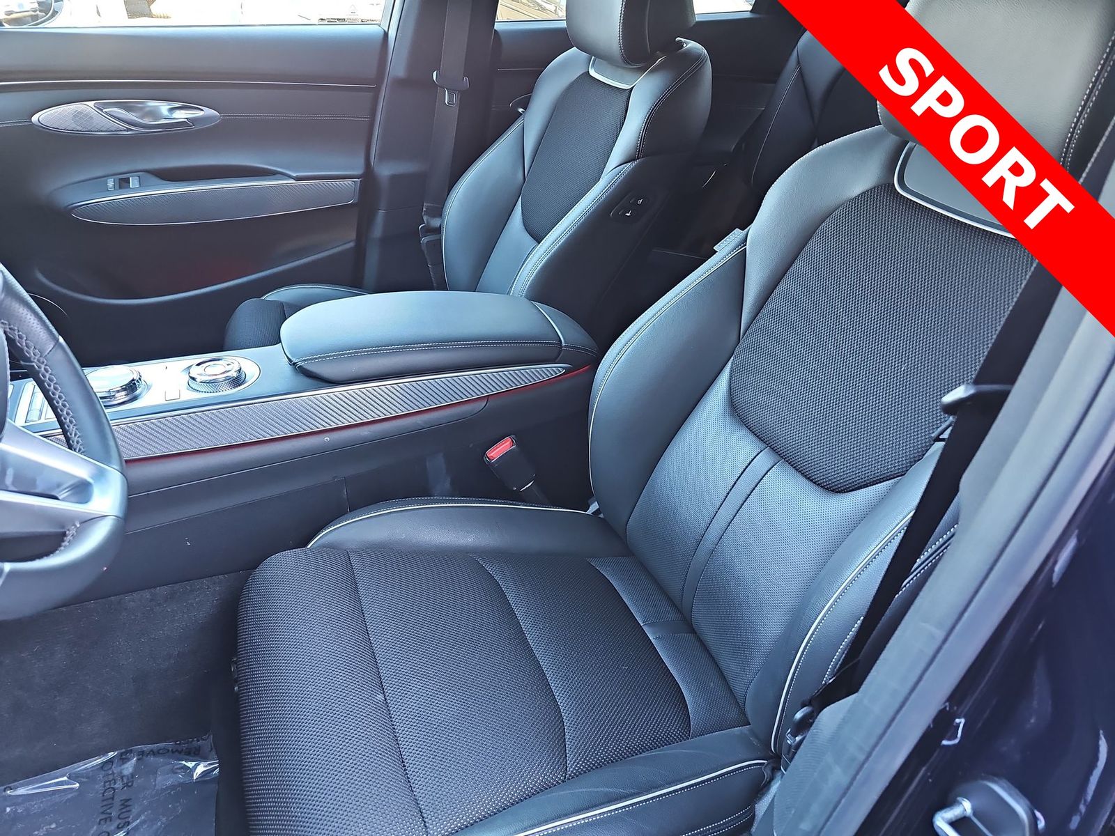 Thumbnail: 2025 Genesis GV70 - 15