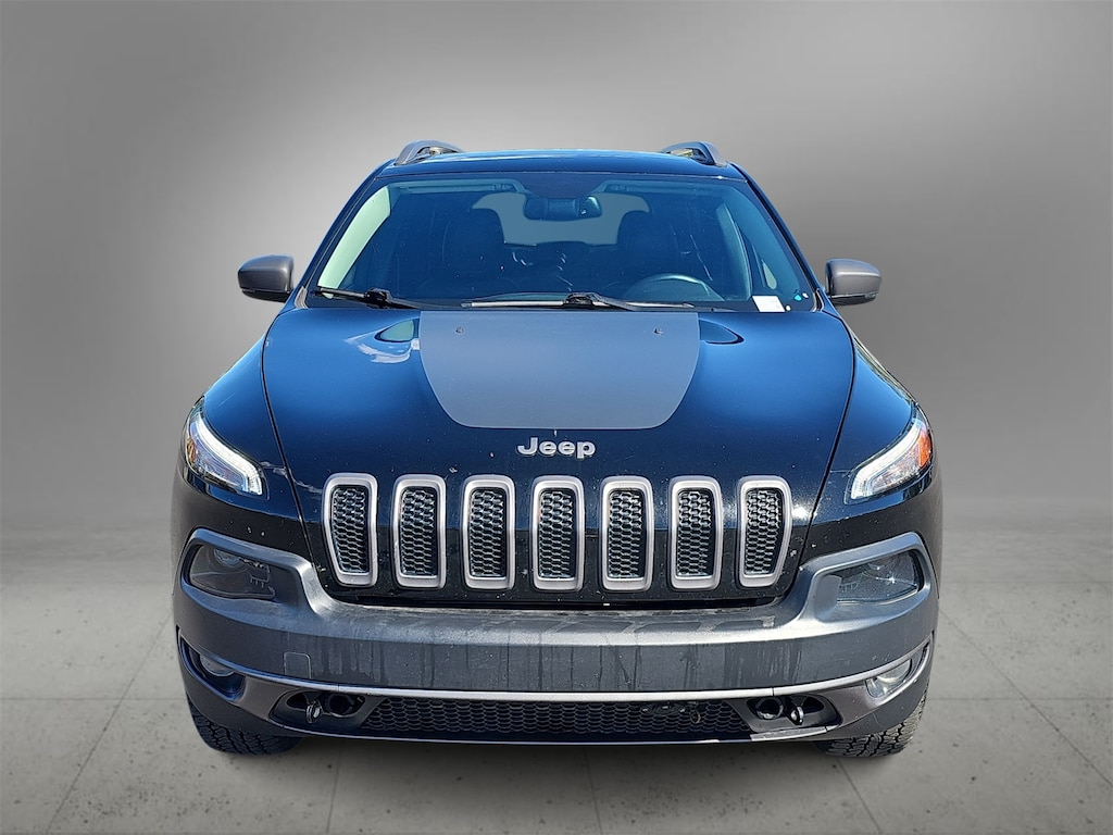 Used 2017 Jeep Cherokee Trailhawk 4x4 SUV