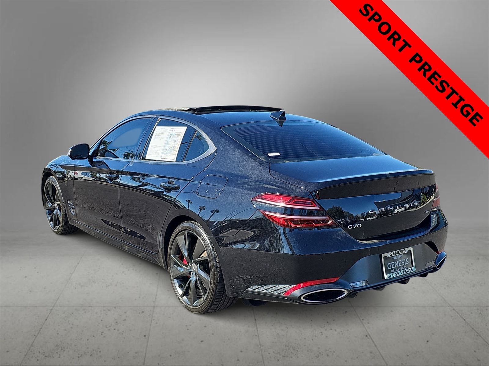 Thumbnail: 2022 Genesis G70 - 6