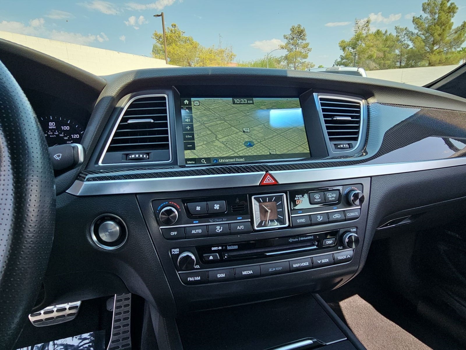 Thumbnail: 2018 Genesis G80 - 21