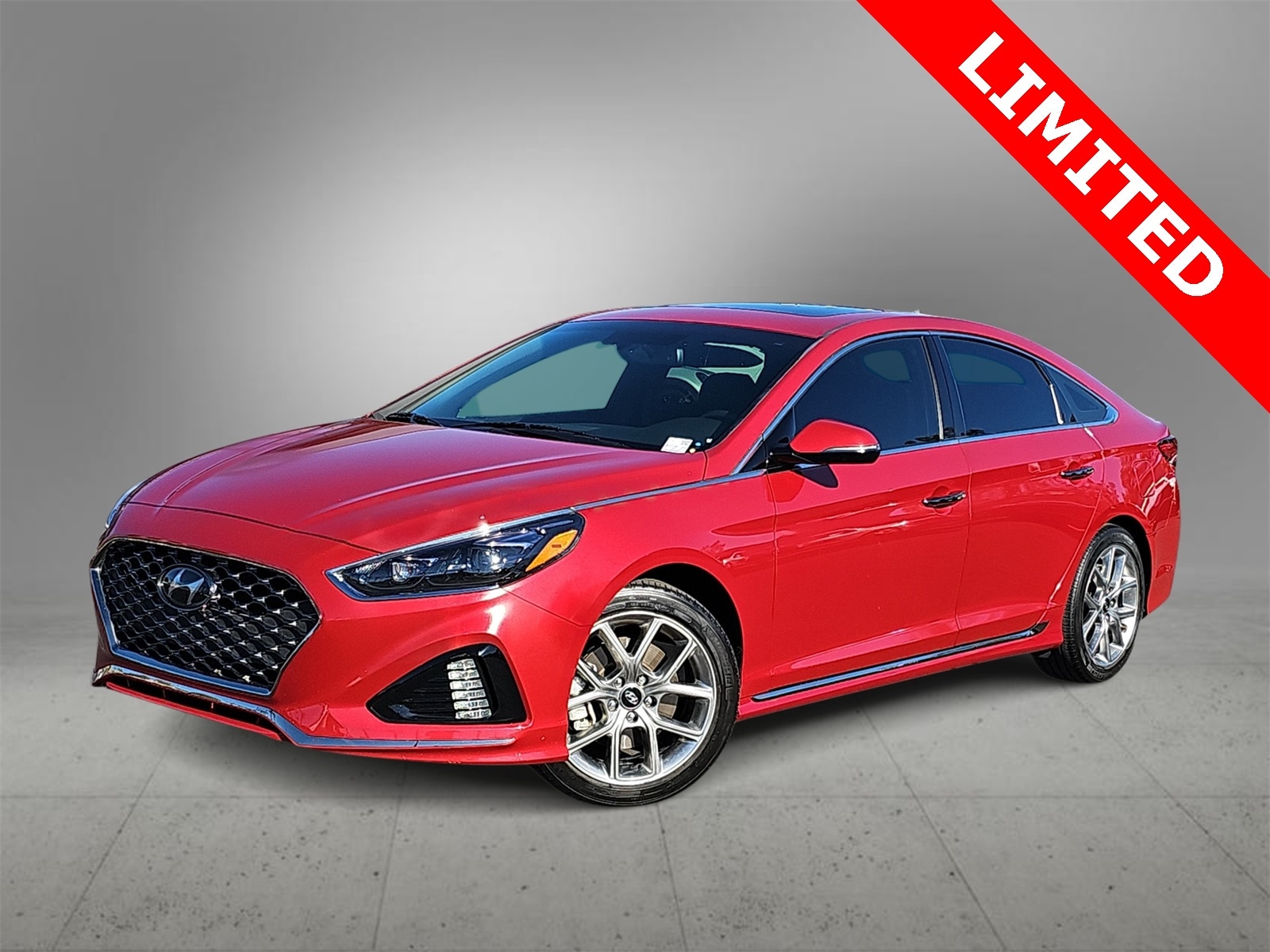 Thumbnail: 2018 Hyundai Sonata - 1