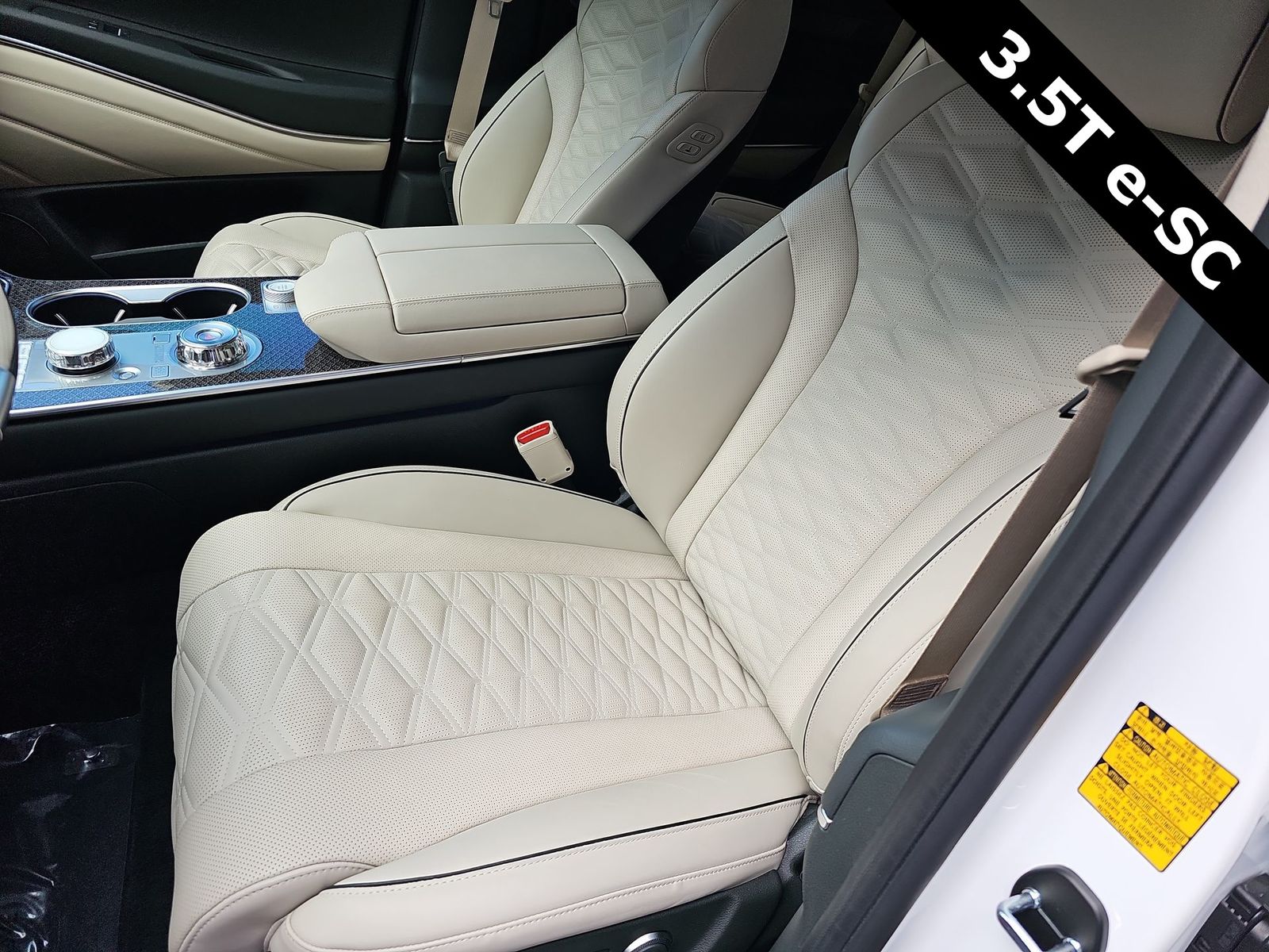 Thumbnail: 2026 Genesis GV80 - 15