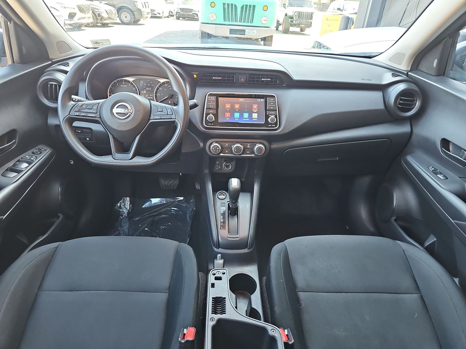 Thumbnail: 2024 Nissan Kicks - 14