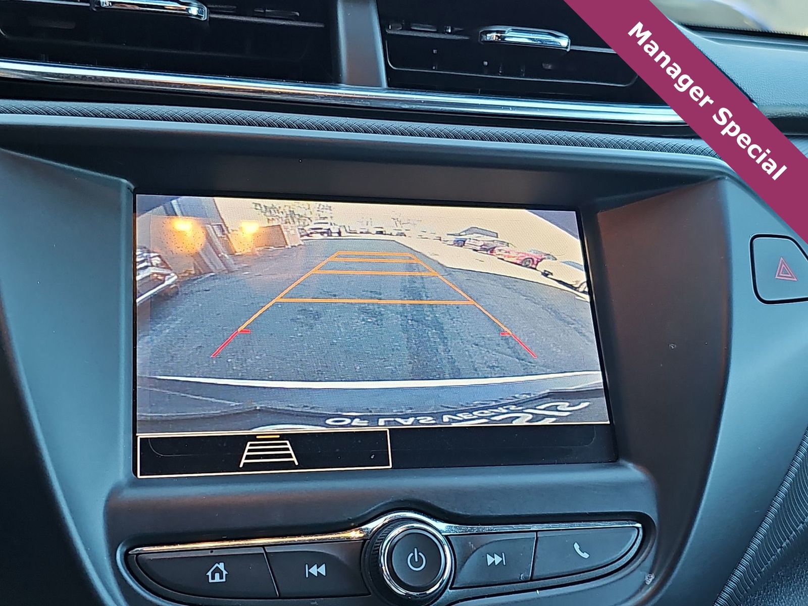 Thumbnail: 2022 Chevrolet TrailBlazer - 26