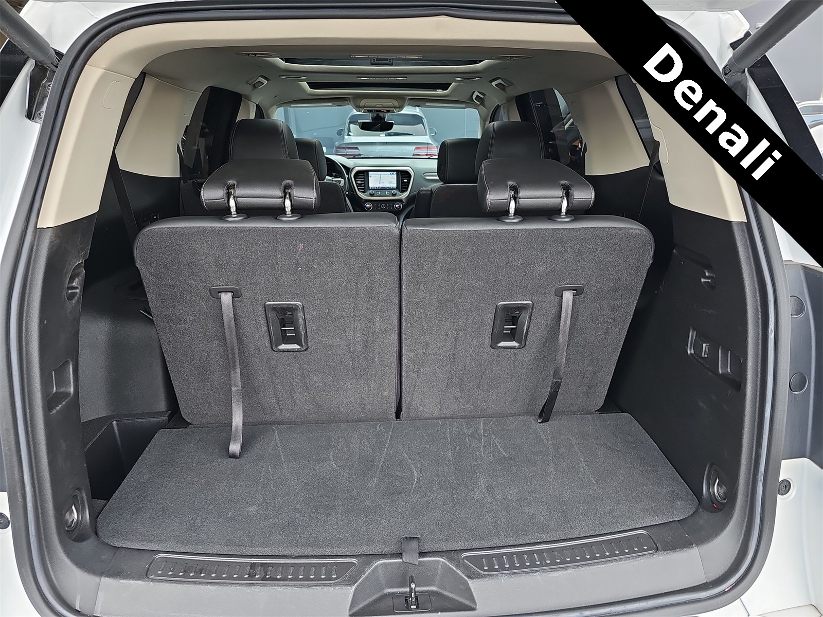 Thumbnail: 2022 GMC Acadia - 23