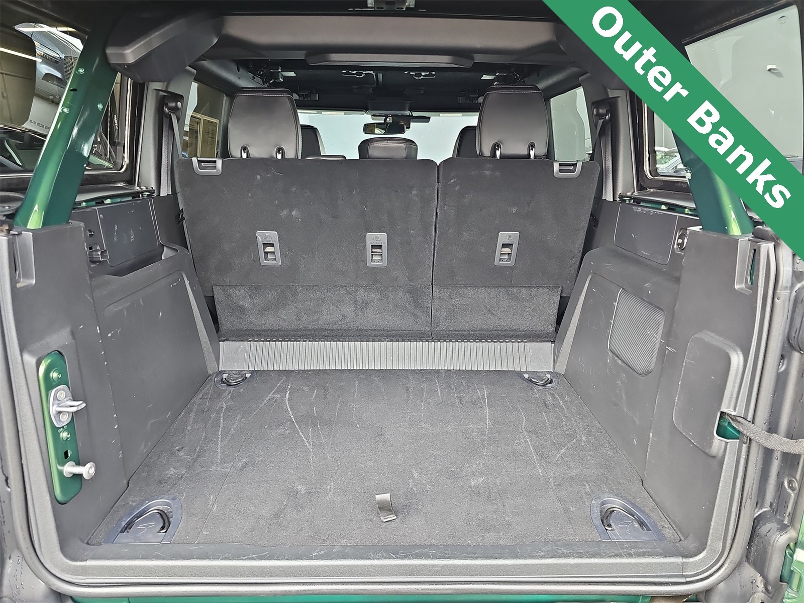 Thumbnail: 2025 Ford Bronco - 23