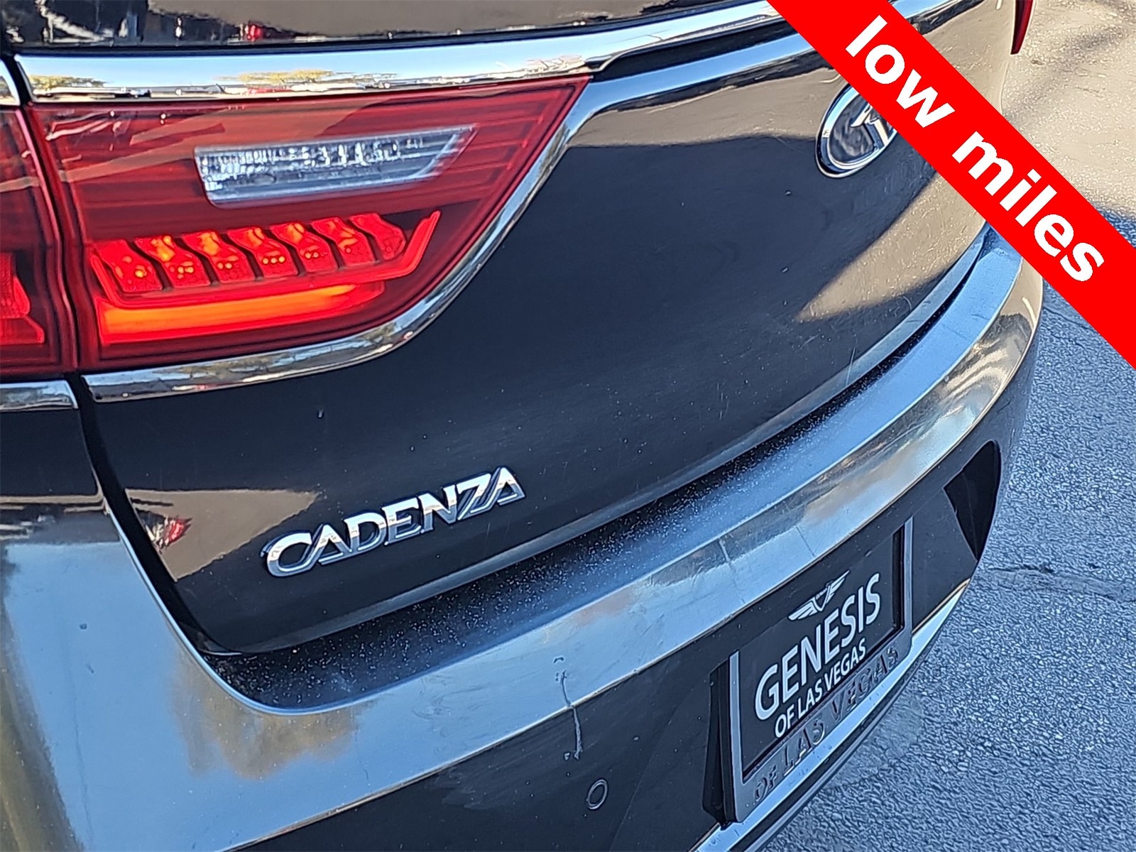 Thumbnail: 2019 Kia Cadenza - 11