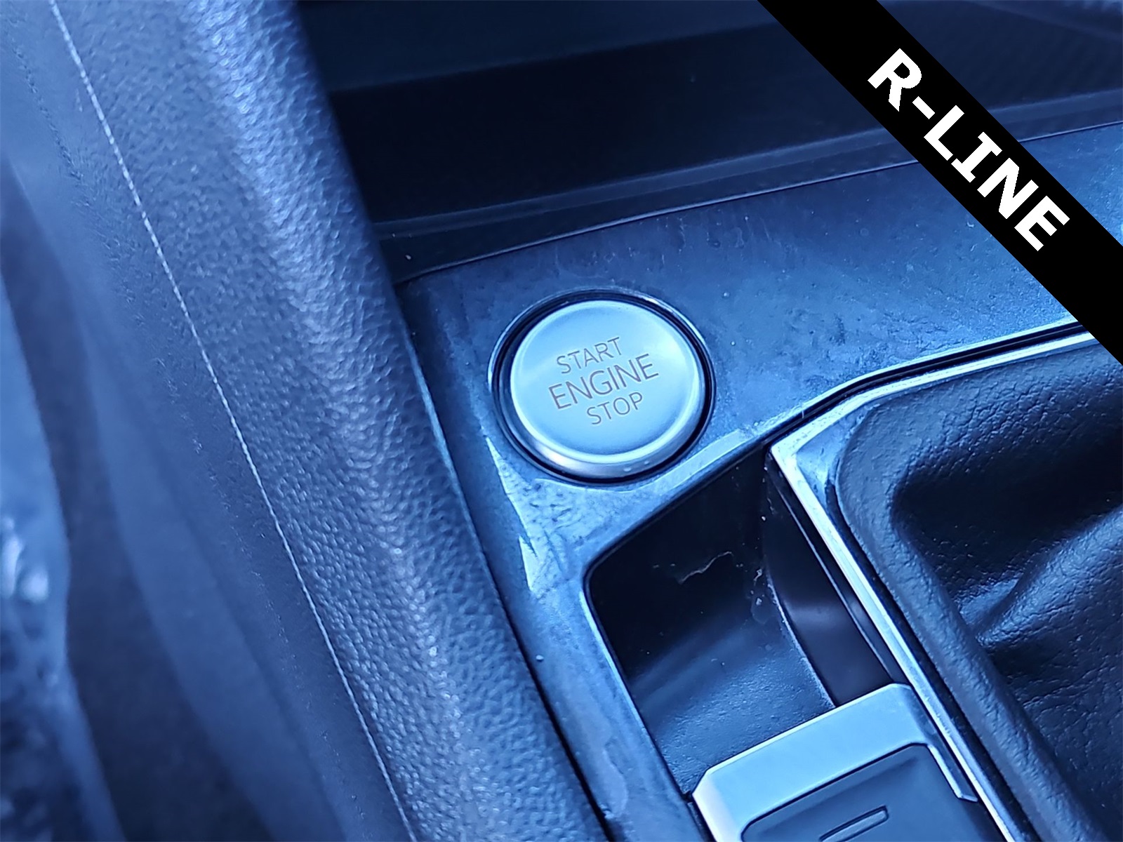 Thumbnail: 2024 Volkswagen Tiguan - 23