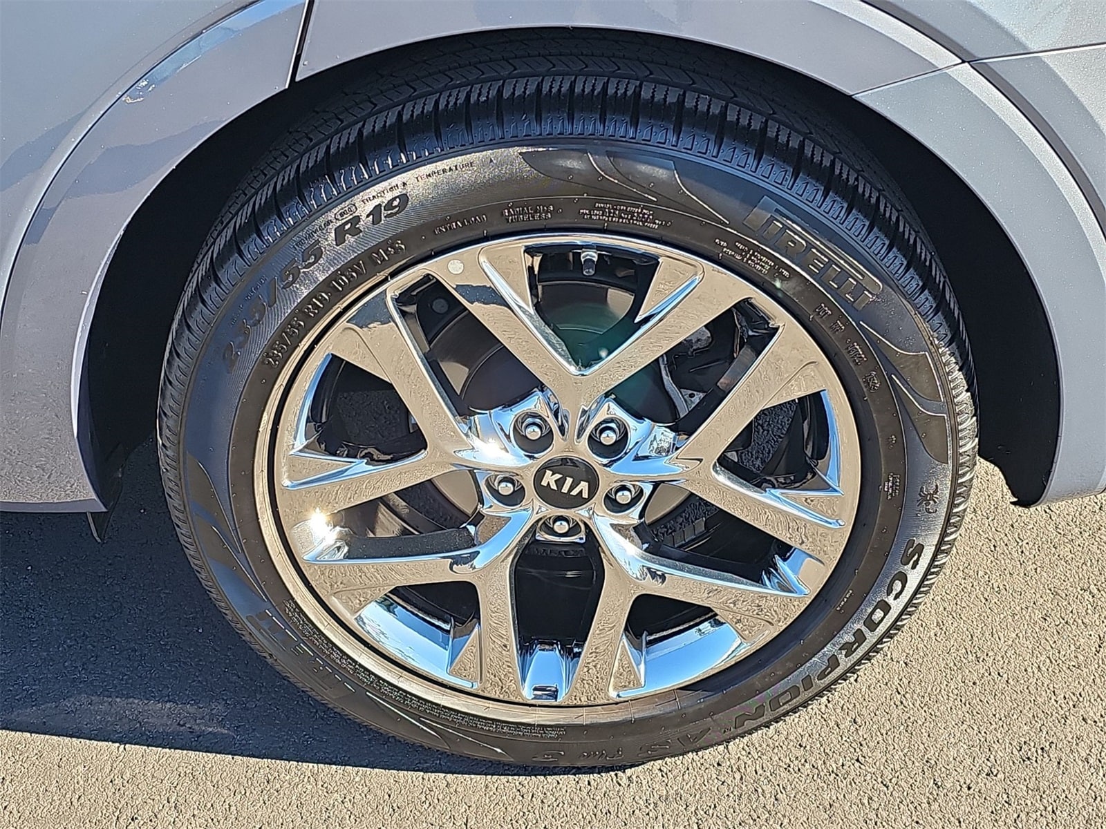 Thumbnail: 2019 Kia Sorento - 12