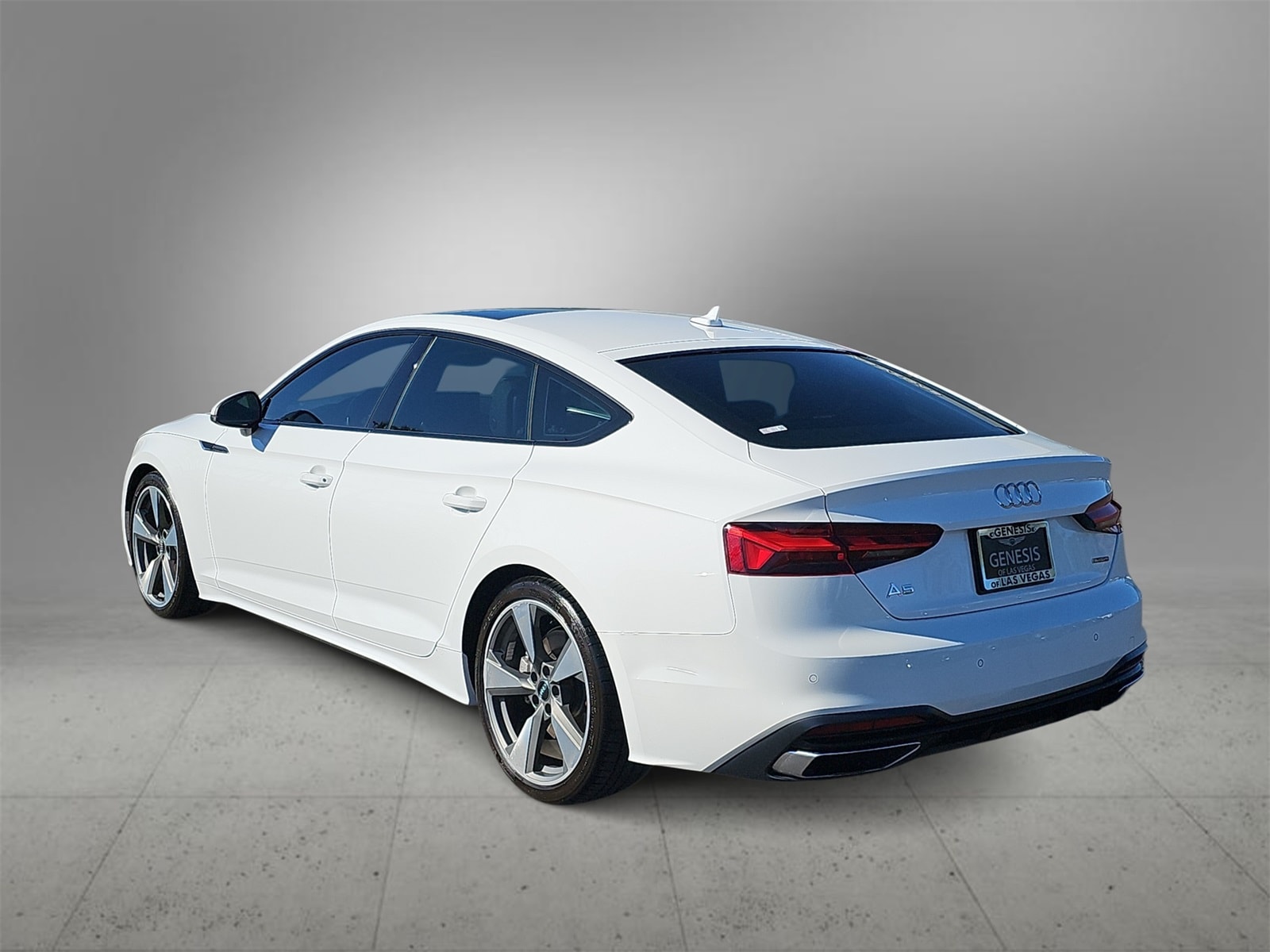 Thumbnail: 2020 Audi A5 - 6