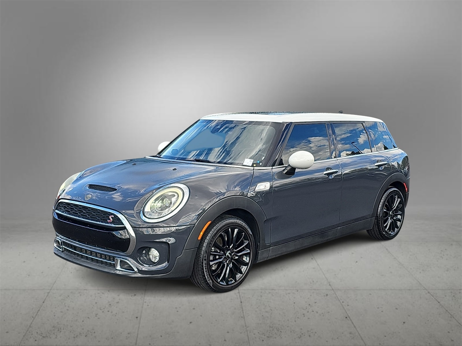 Thumbnail: 2019 MINI Cooper Clubman - 4