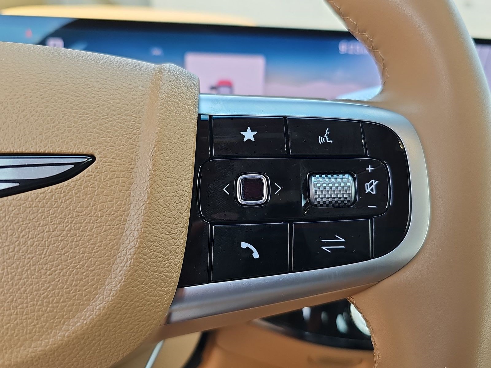 Thumbnail: 2025 Genesis G80 - 28