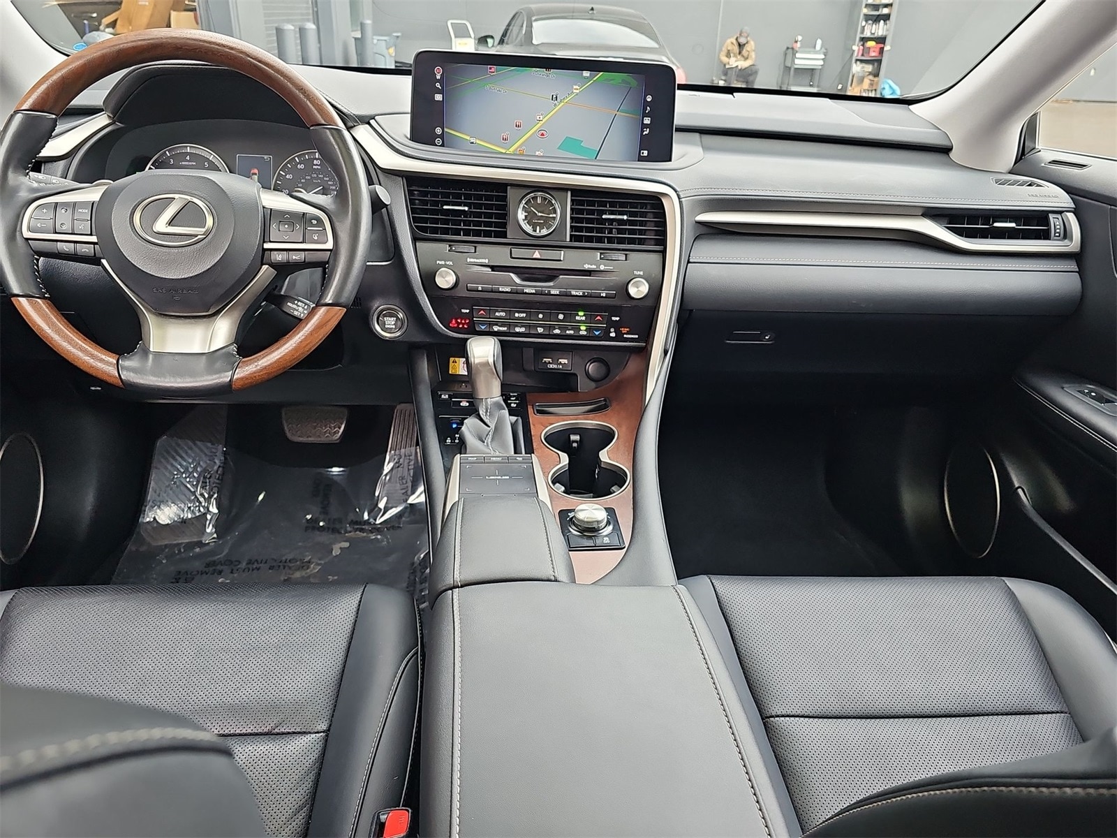 Thumbnail: 2022 Lexus RX - 14