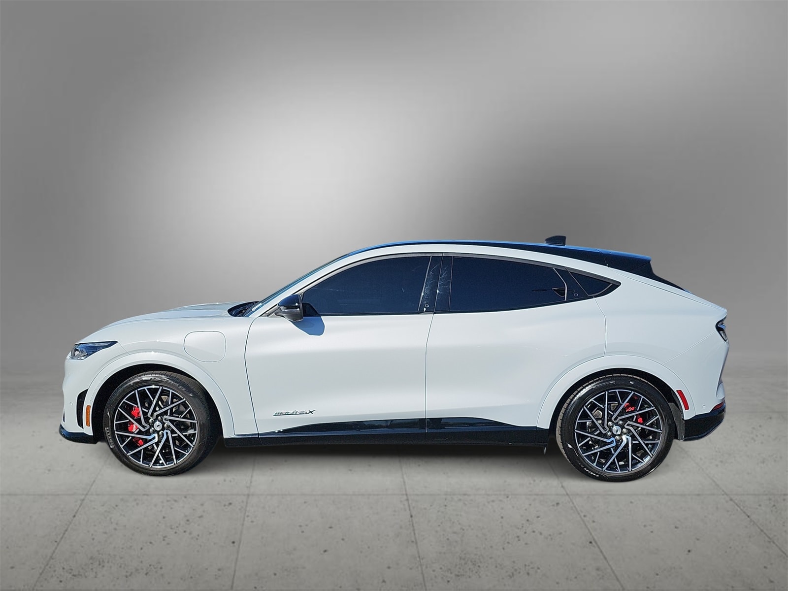 Thumbnail: 2022 Ford Mustang Mach-E - 5