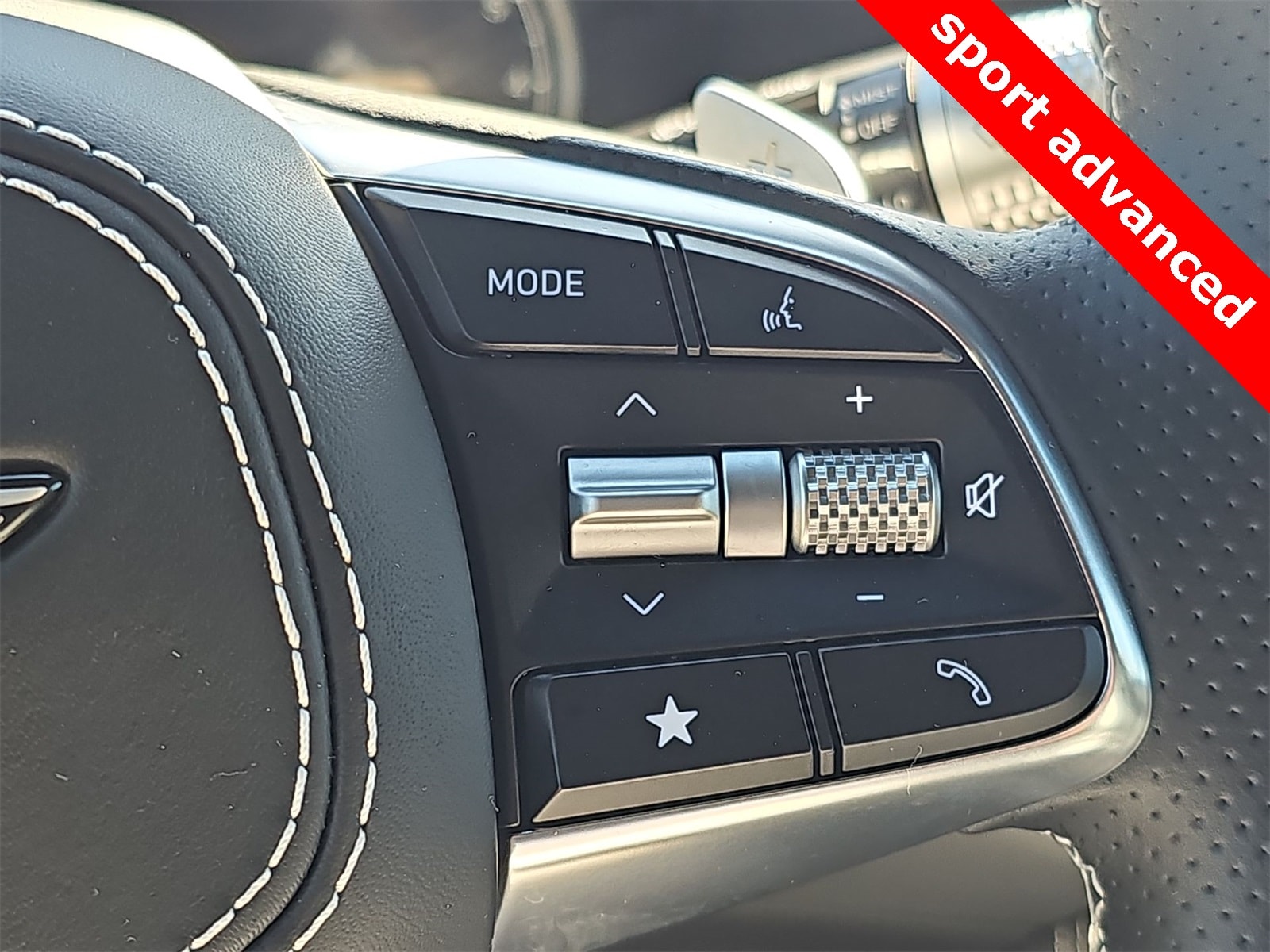 Thumbnail: 2025 Genesis G70 - 27