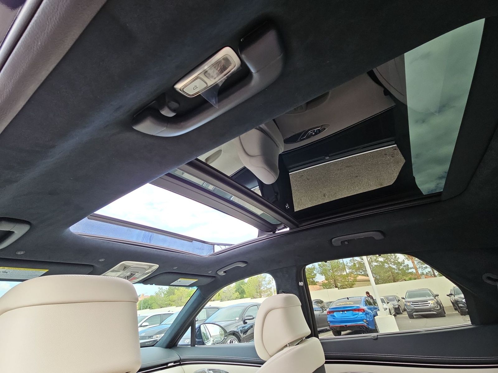 Thumbnail: 2024 Genesis GV70 - 31