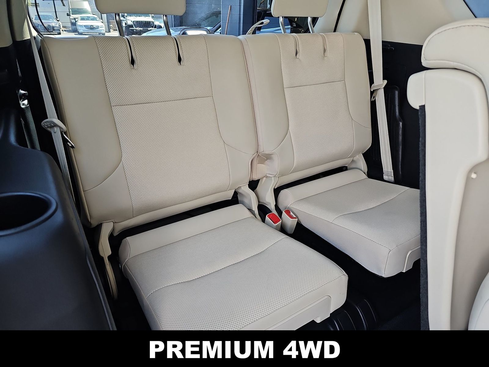 Thumbnail: 2023 Lexus GX - 30
