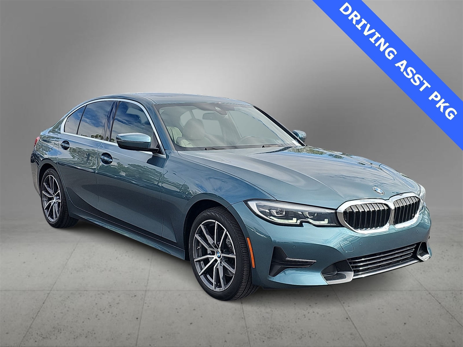 Thumbnail: 2021 BMW 3 Series - 2
