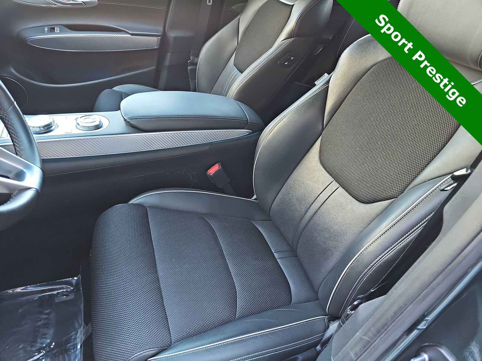 Thumbnail: 2023 Genesis GV70 - 15