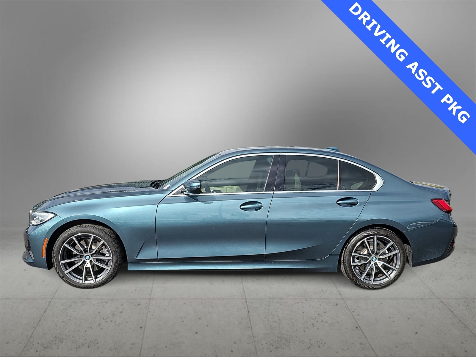 Thumbnail: 2021 BMW 3 Series - 5
