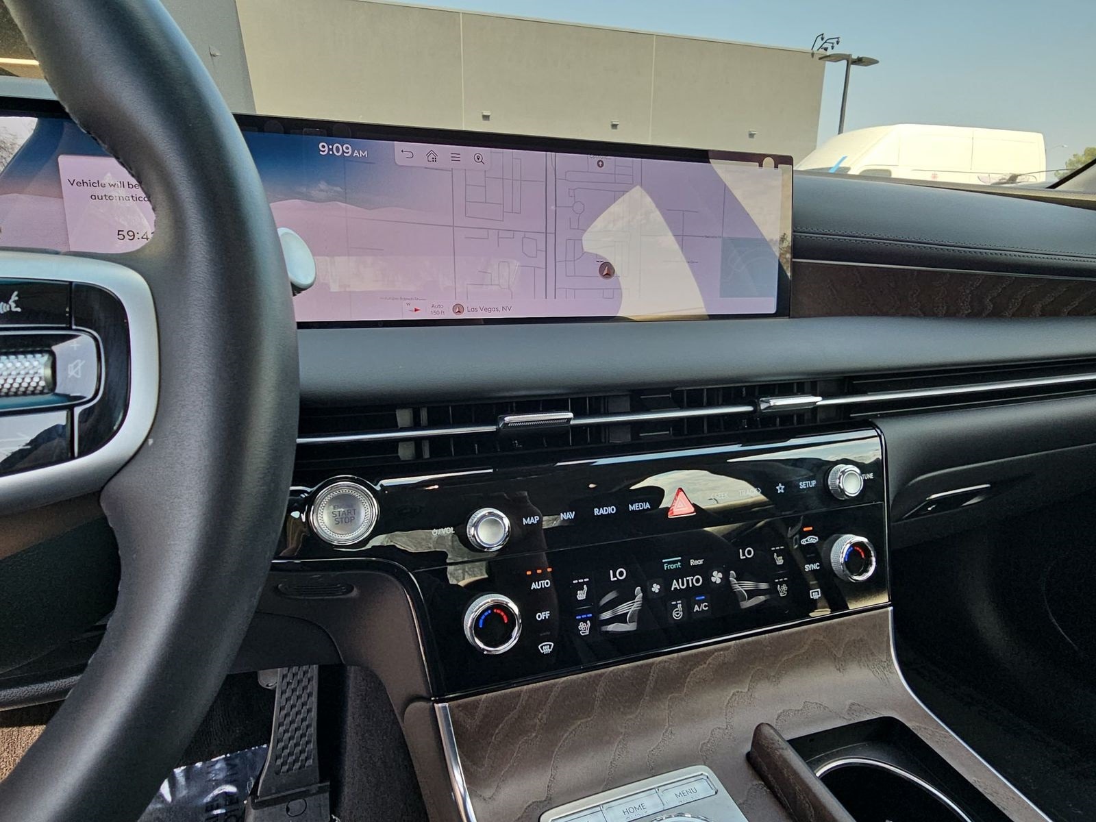 Thumbnail: 2025 Genesis G80 - 21