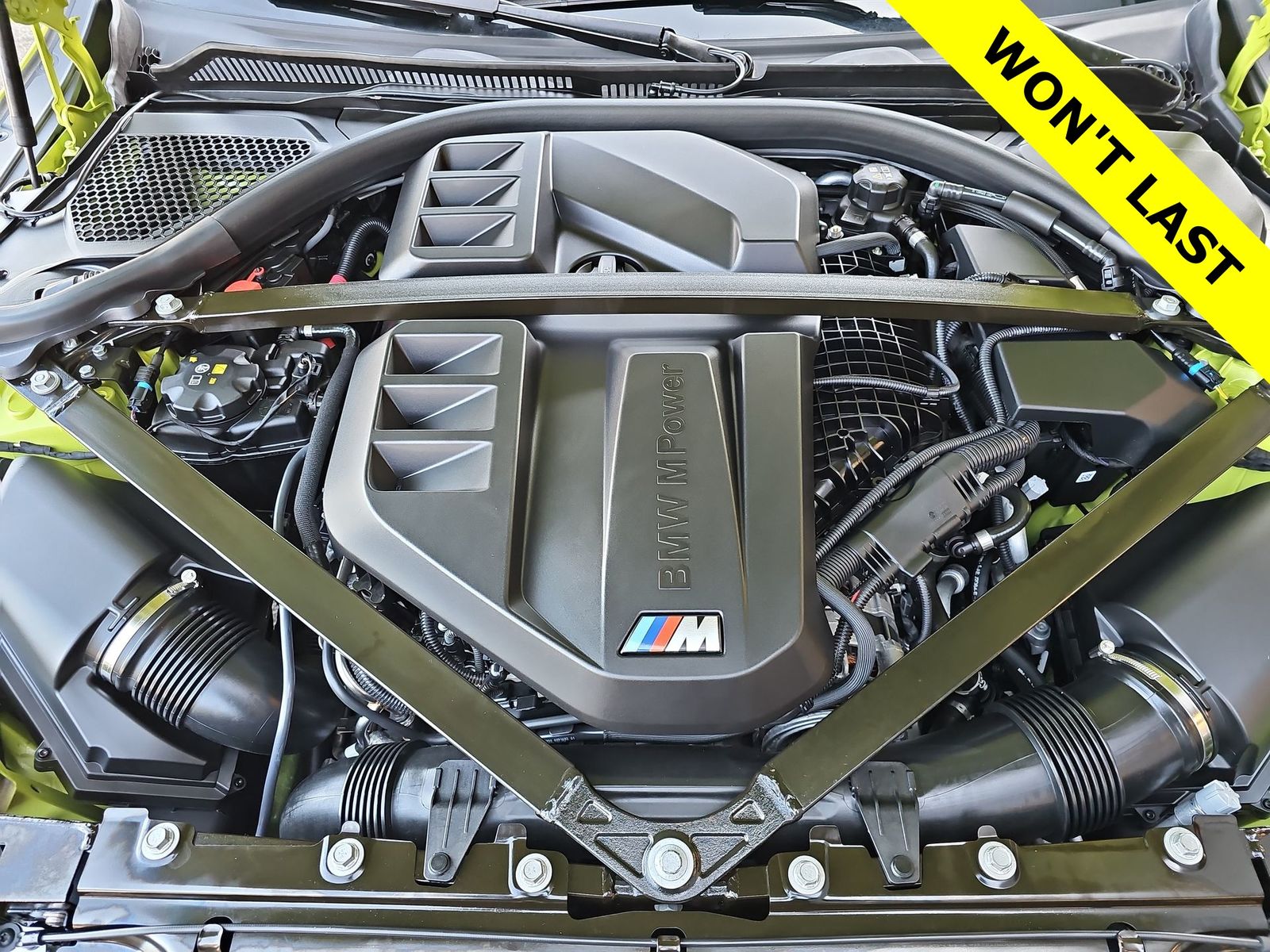 Thumbnail: 2025 BMW M2 - 13