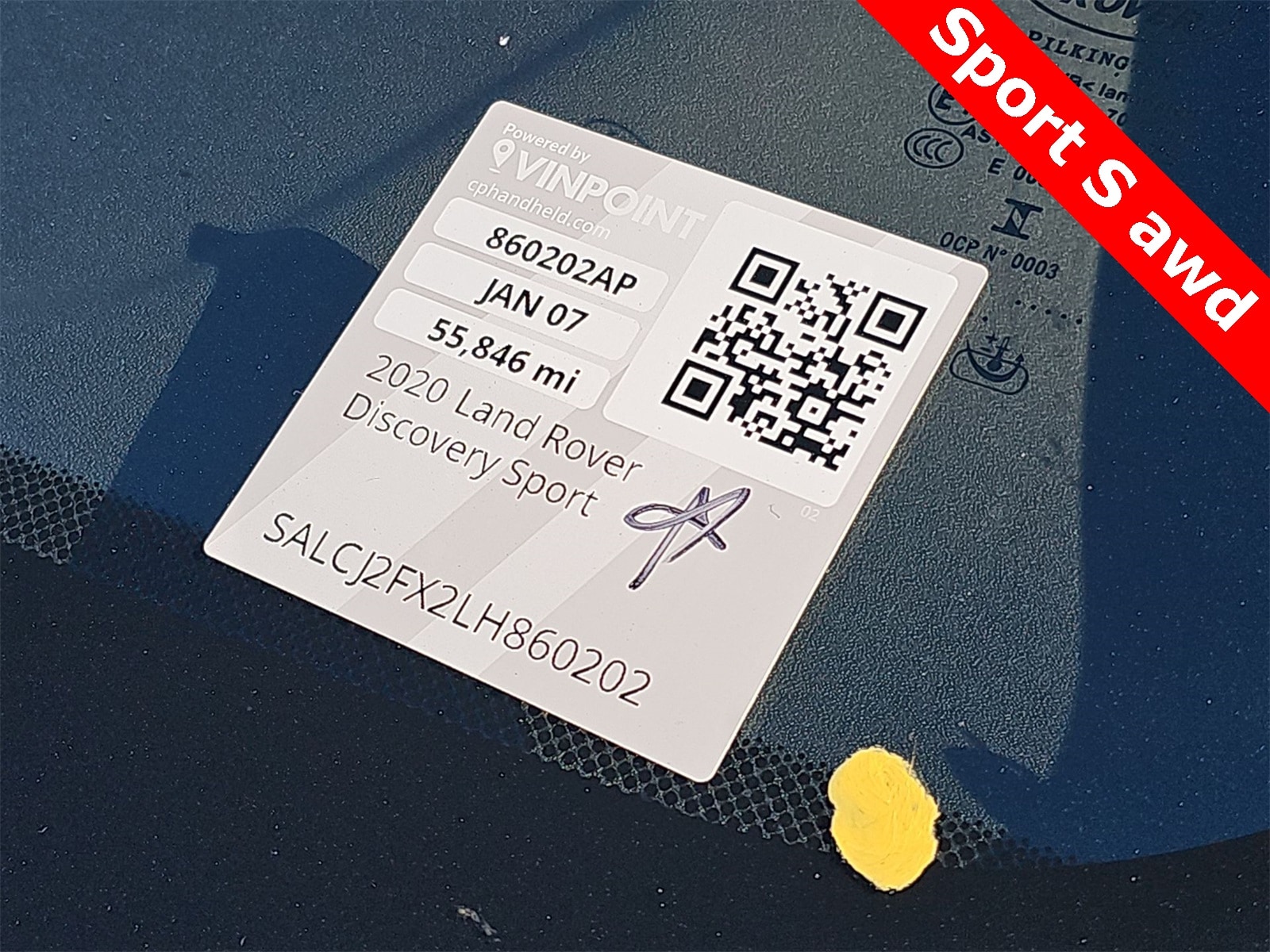 Thumbnail: 2020 Land Rover Discovery Sport - 24