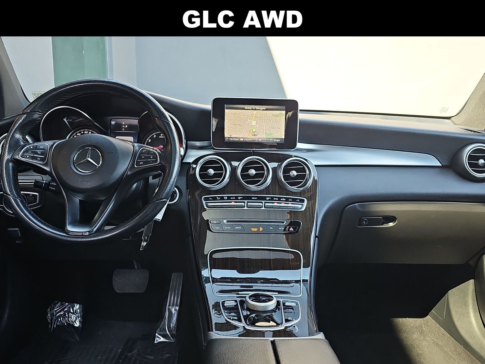 Thumbnail: 2017 Mercedes-Benz GLC - 14