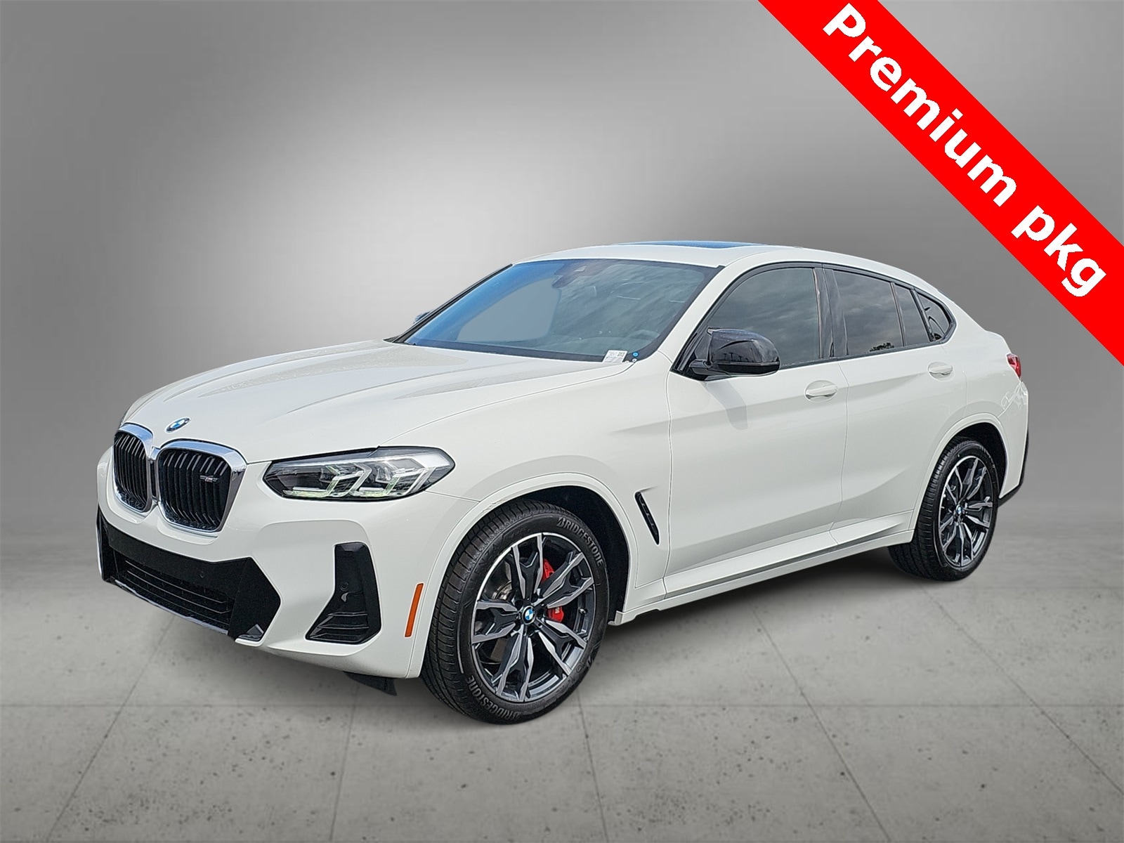 Thumbnail: 2022 BMW X4 - 4