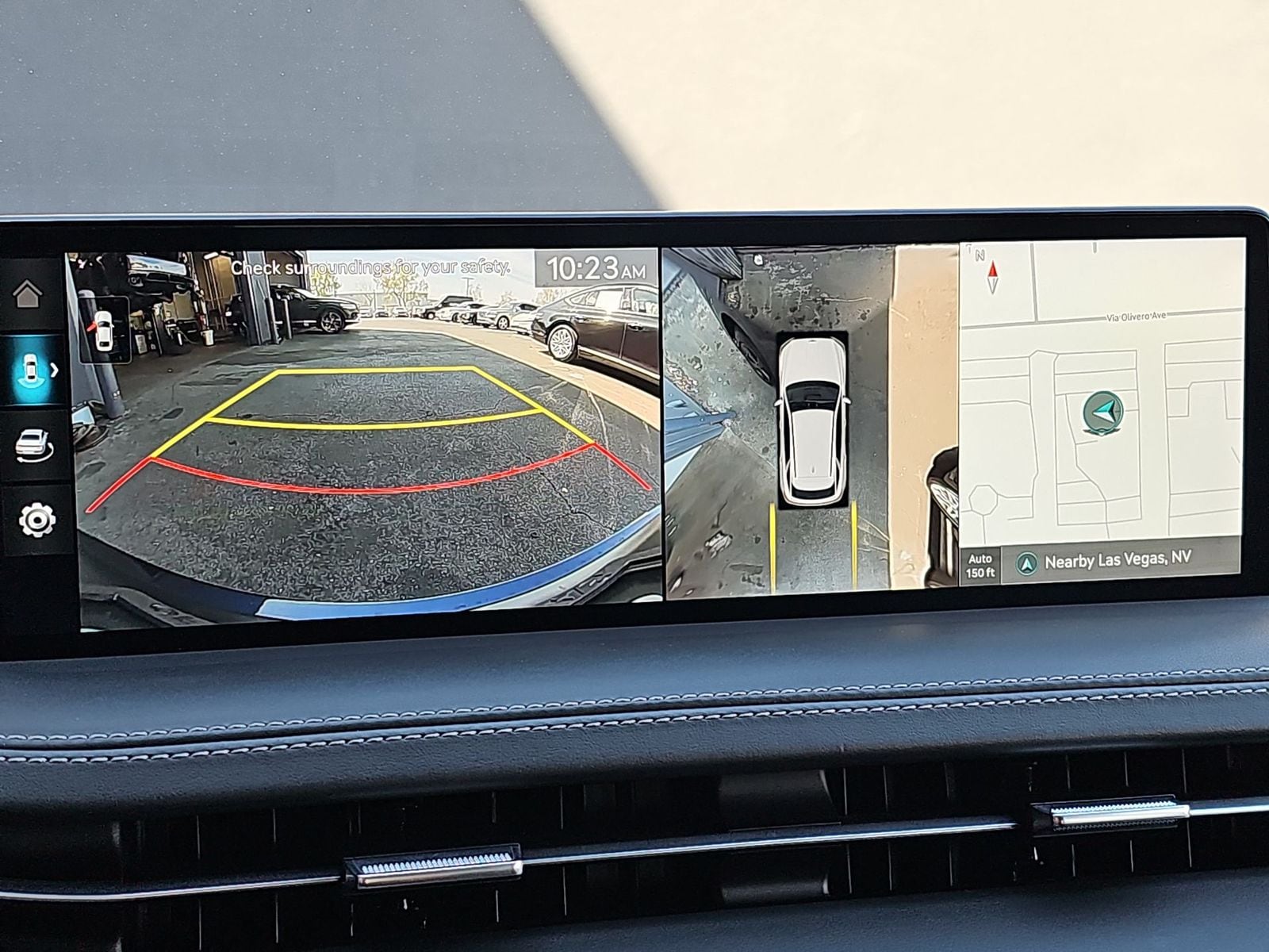 Thumbnail: 2025 Genesis GV70 - 26