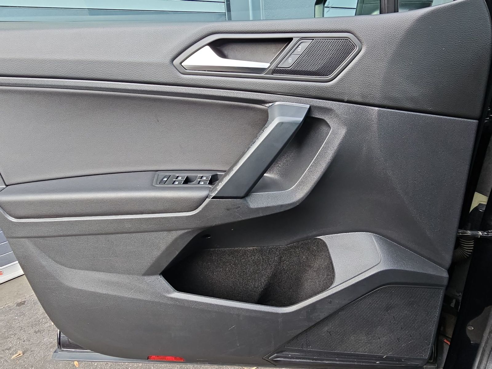 Thumbnail: 2019 Volkswagen Tiguan - 27