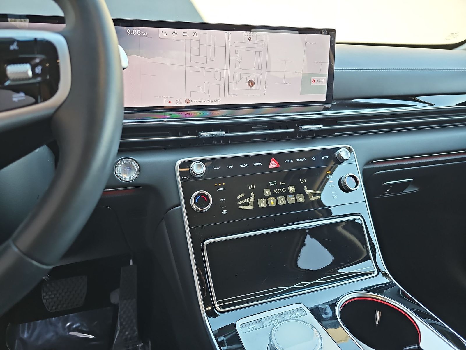 Thumbnail: 2025 Genesis GV80 - 20