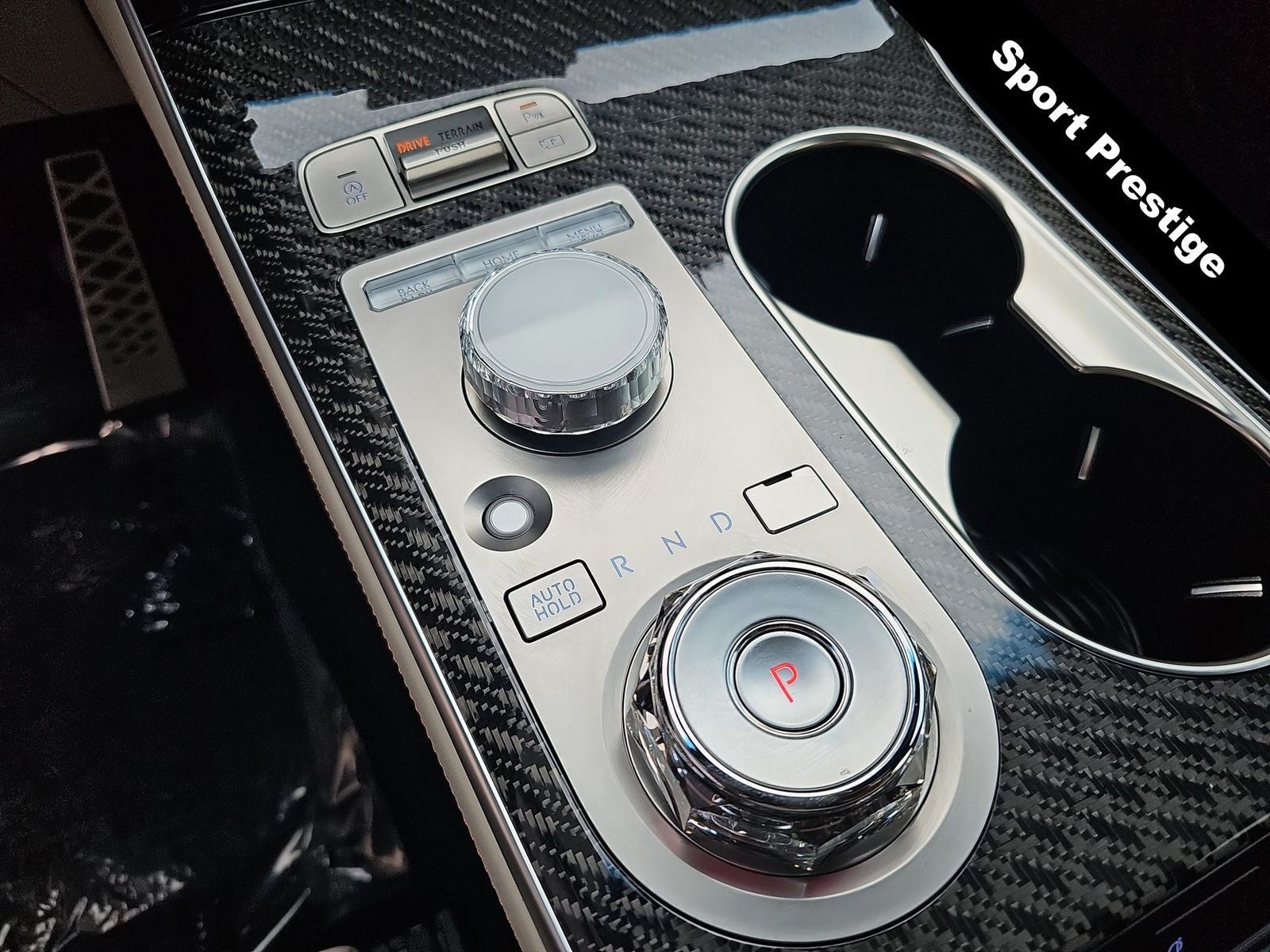 Thumbnail: 2026 Genesis GV70 - 21