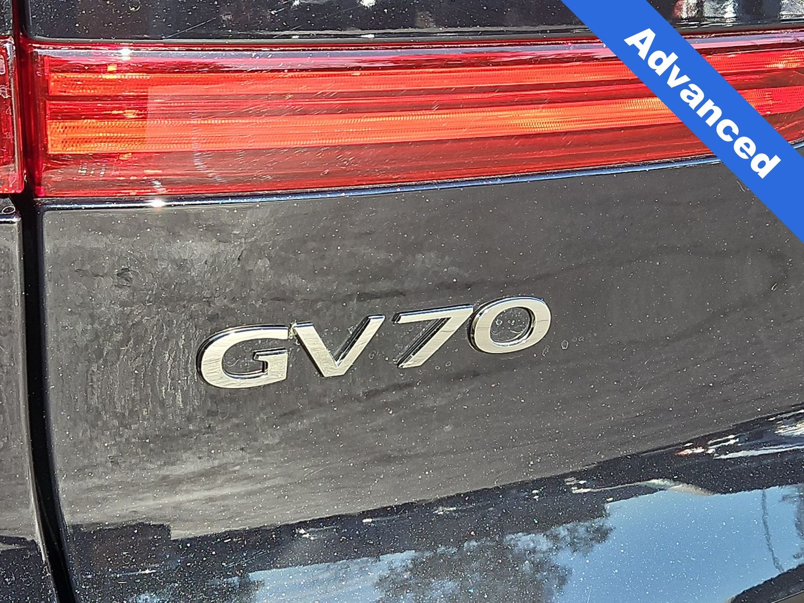 Thumbnail: 2025 Genesis GV70 - 11