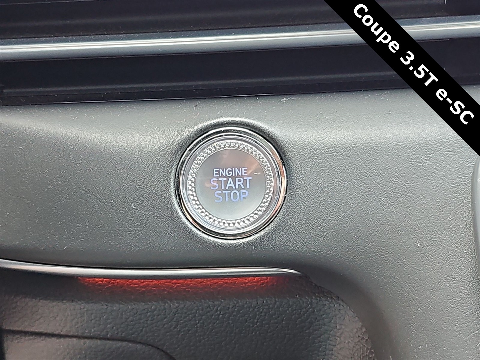 Thumbnail: 2025 Genesis GV80 - 24