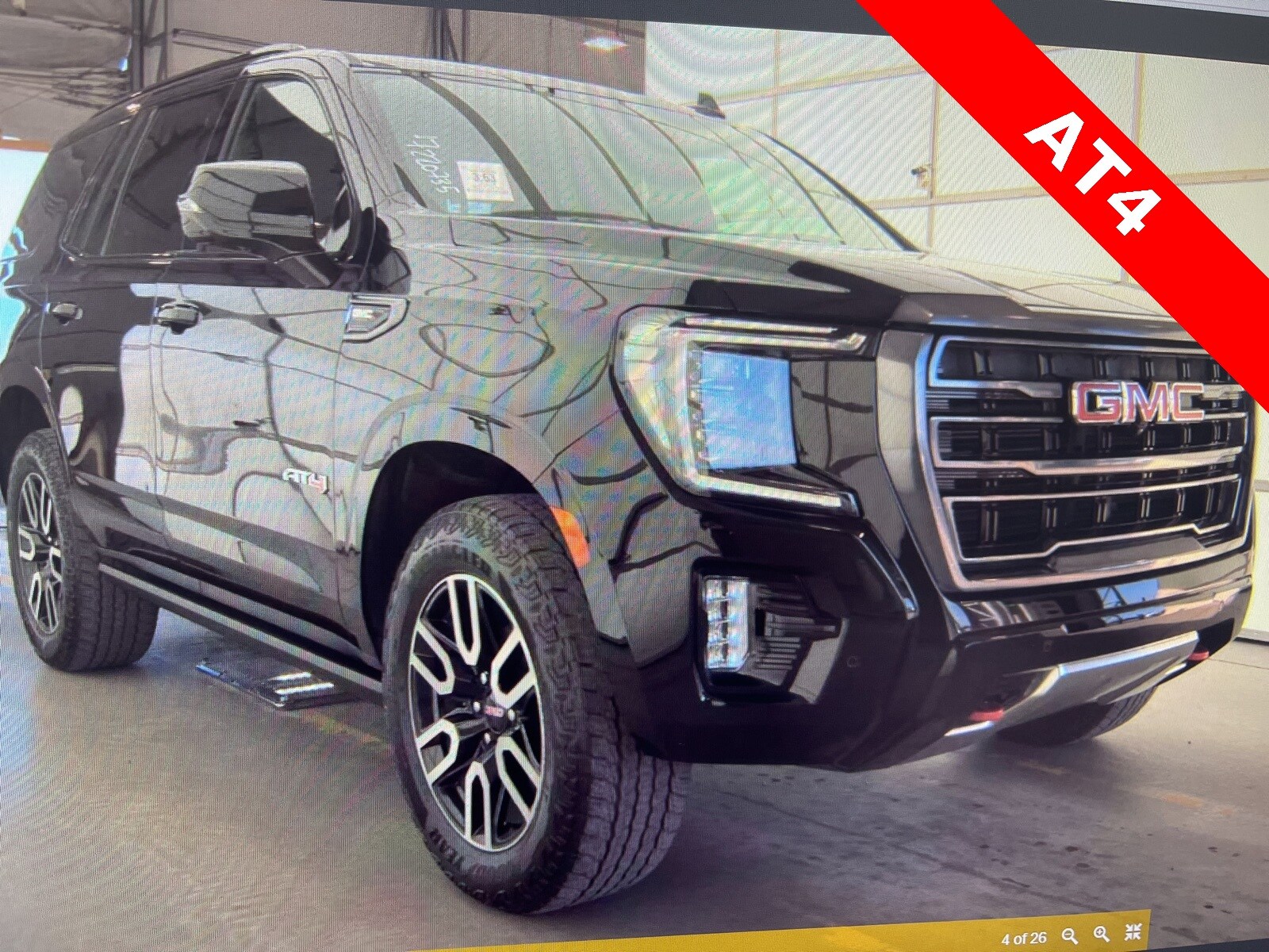 2024 Gmc Yukon AT4 photo 2