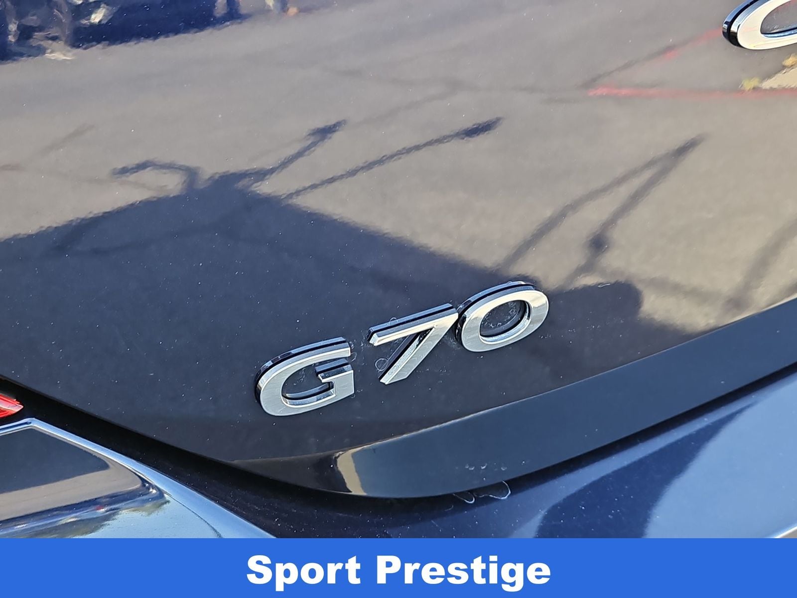 Thumbnail: 2023 Genesis G70 - 11