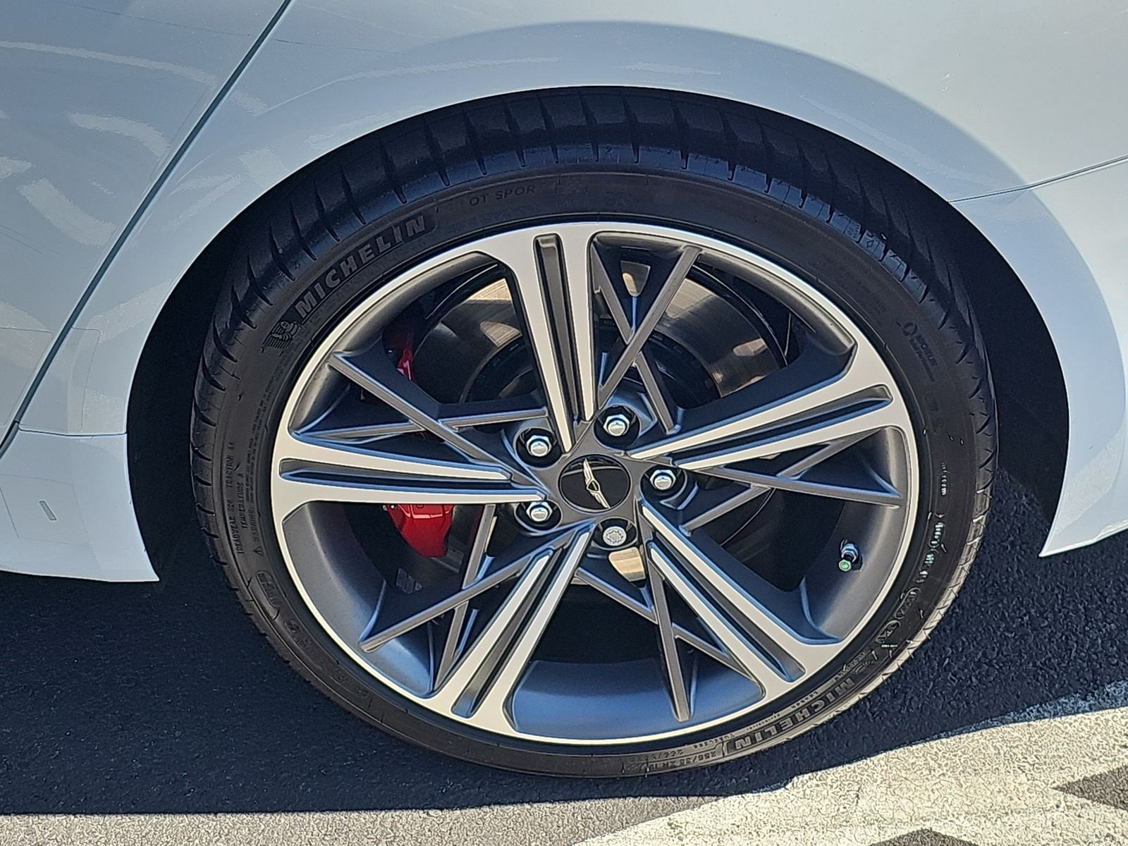 Thumbnail: 2025 Genesis G70 - 13
