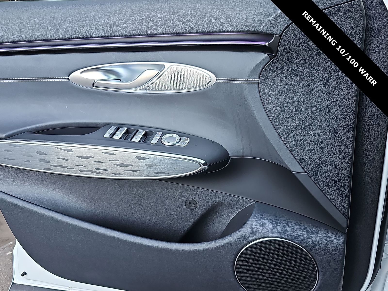 Thumbnail: 2026 Genesis GV70 - 28