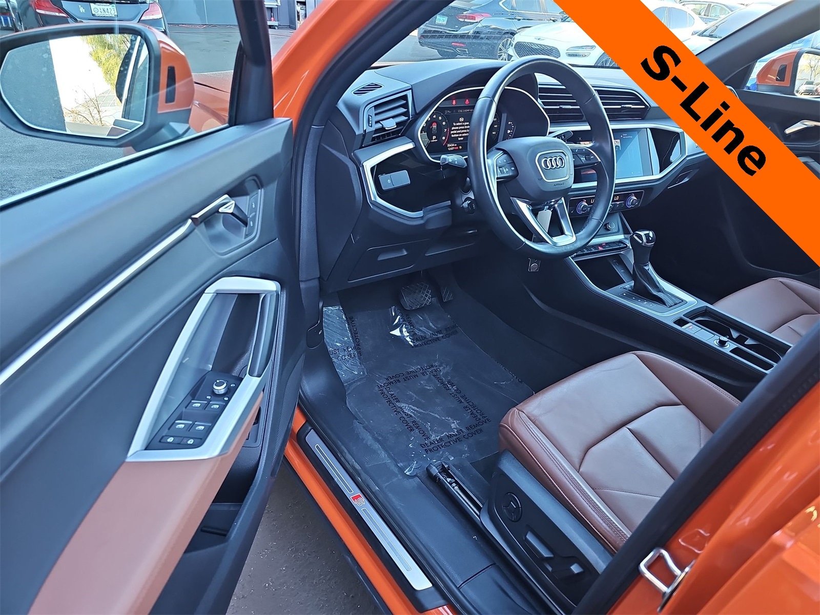 Thumbnail: 2022 Audi Q3 - 10