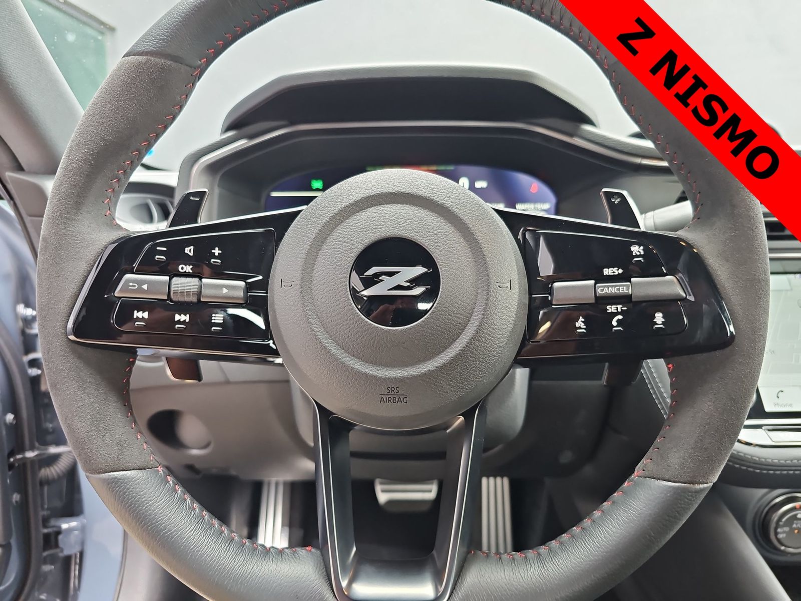 Thumbnail: 2024 Nissan Z - 17