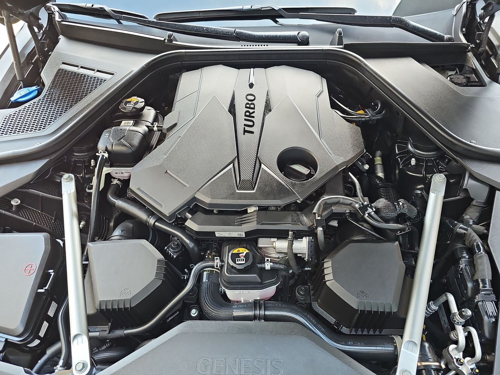 Thumbnail: 2026 Genesis G80 - 13