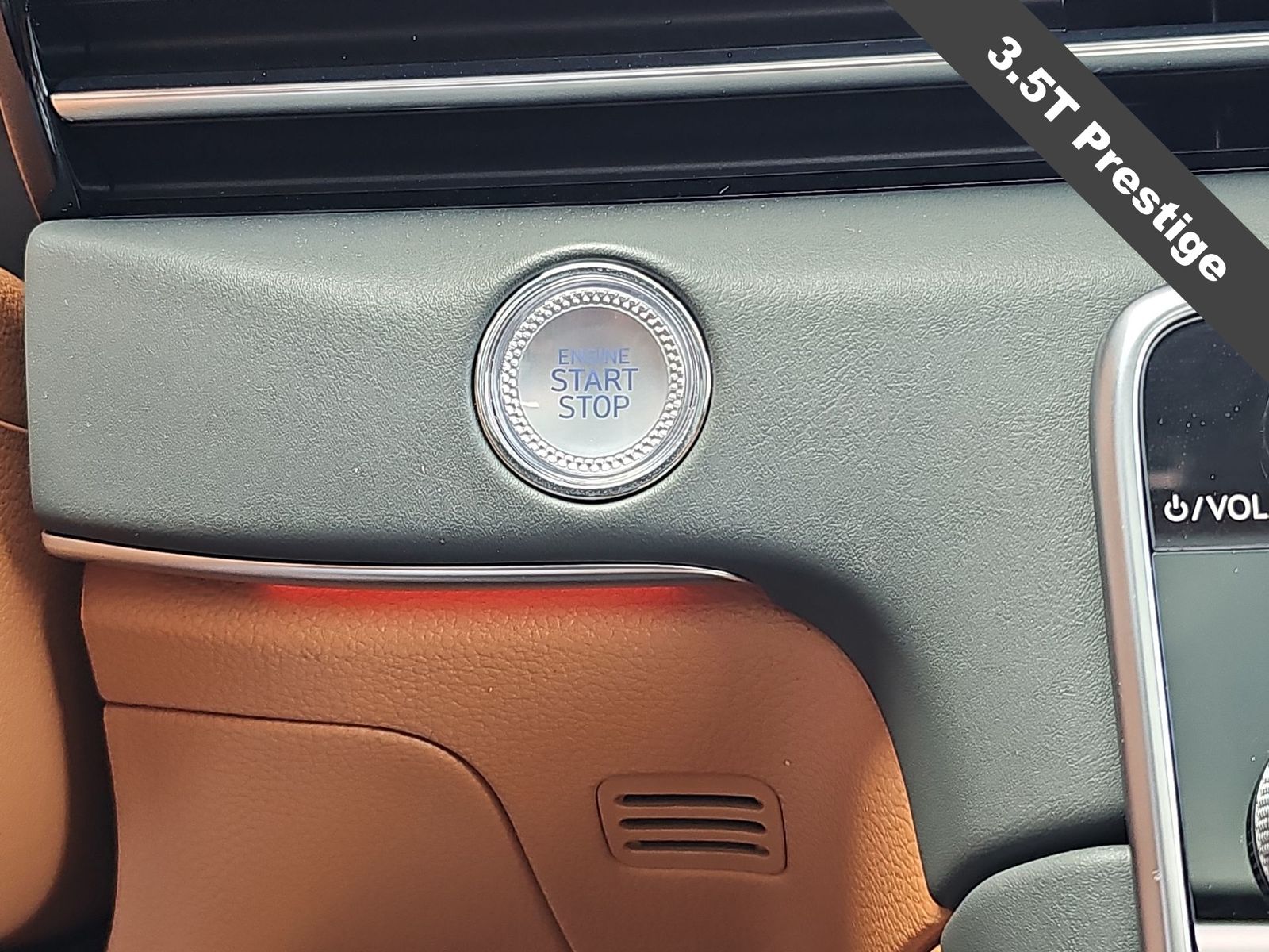 Thumbnail: 2026 Genesis GV80 - 23