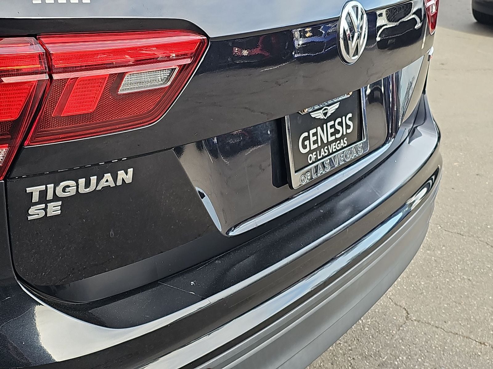 Thumbnail: 2019 Volkswagen Tiguan - 11