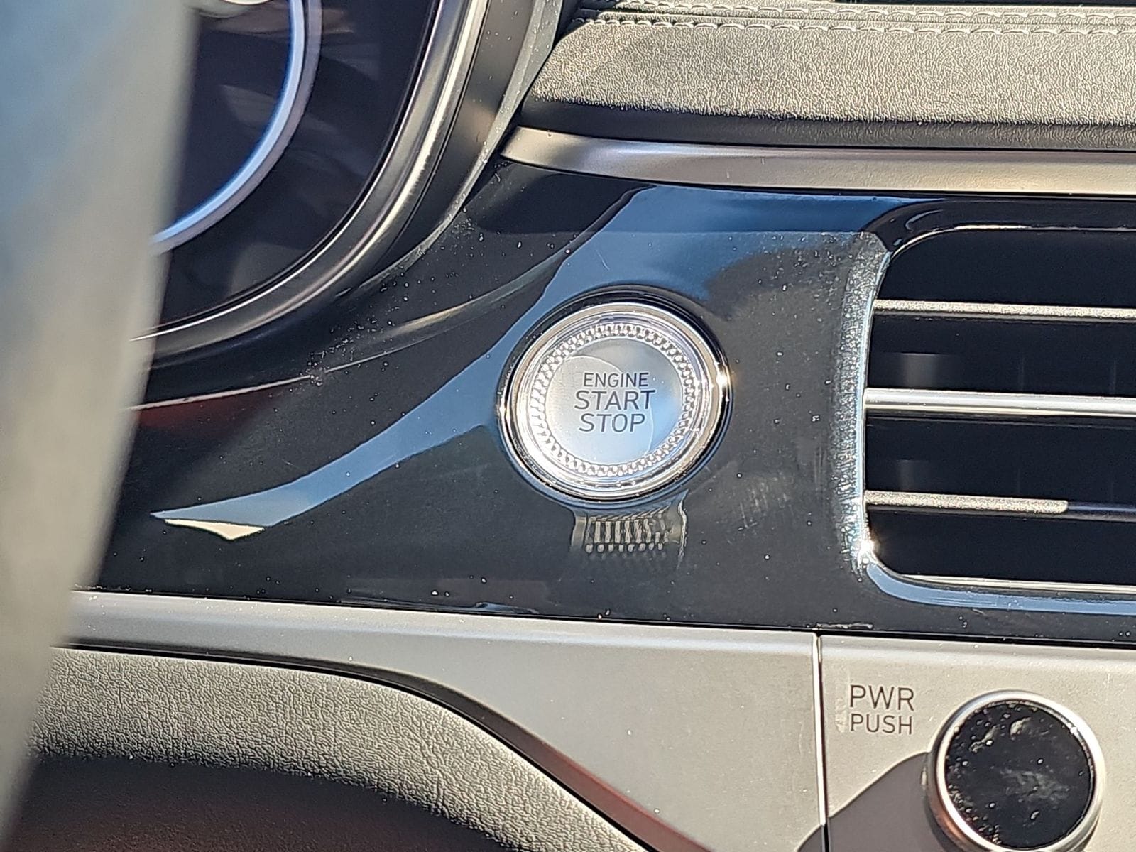 Thumbnail: 2026 Genesis G70 - 24