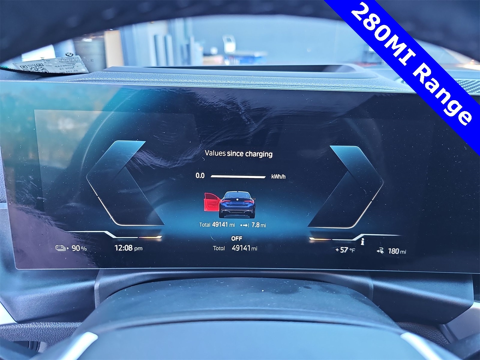 Thumbnail: 2022 BMW i4 - 22