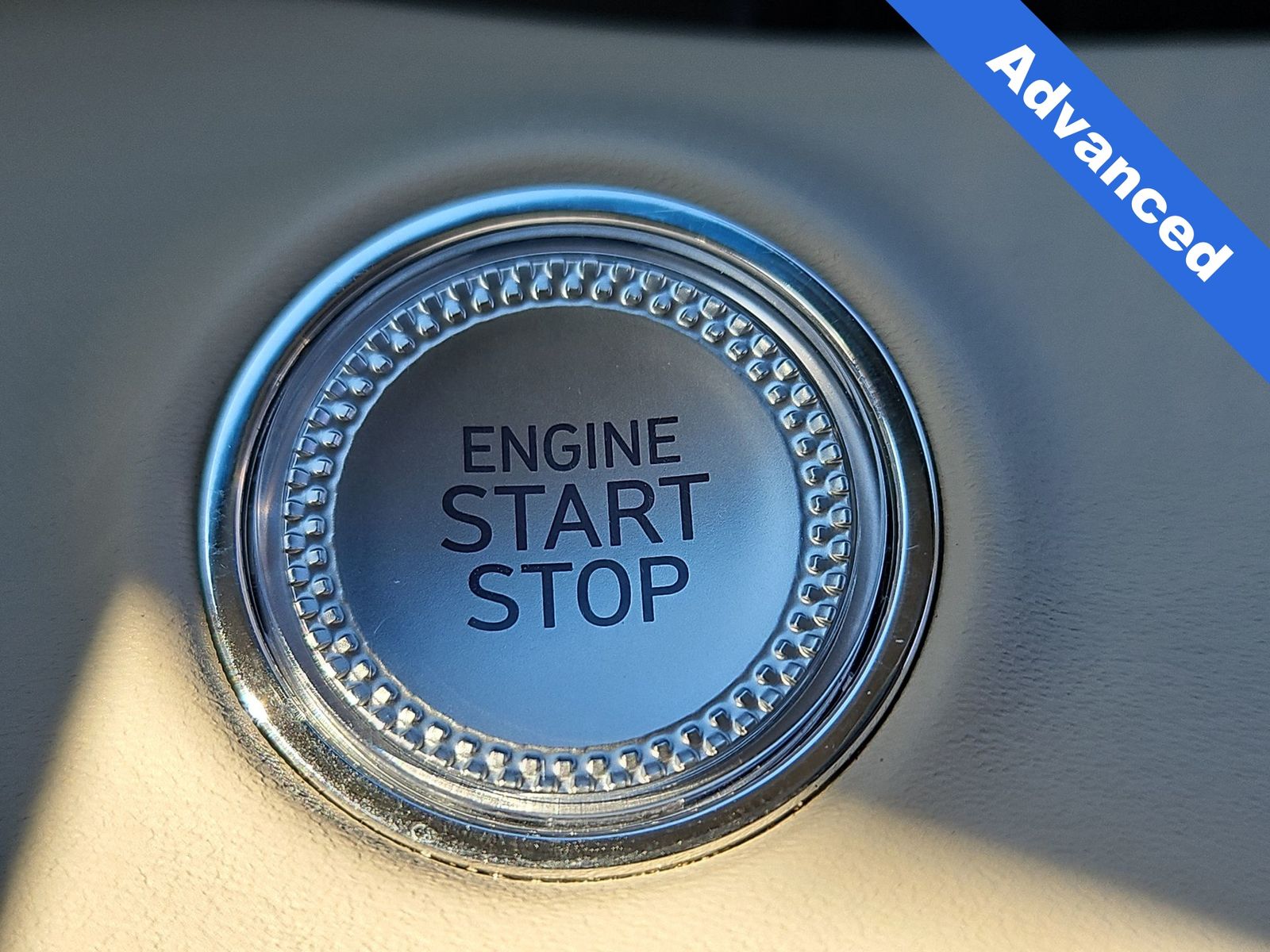 Thumbnail: 2025 Genesis GV70 - 24