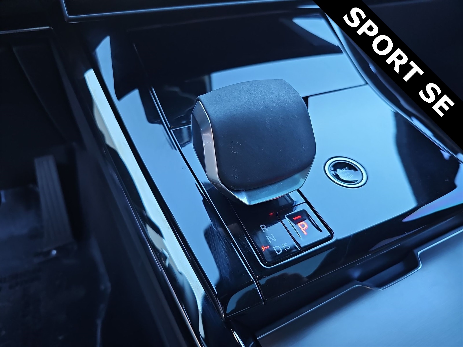 Thumbnail: 2024 Land Rover Range Rover Sport - 21